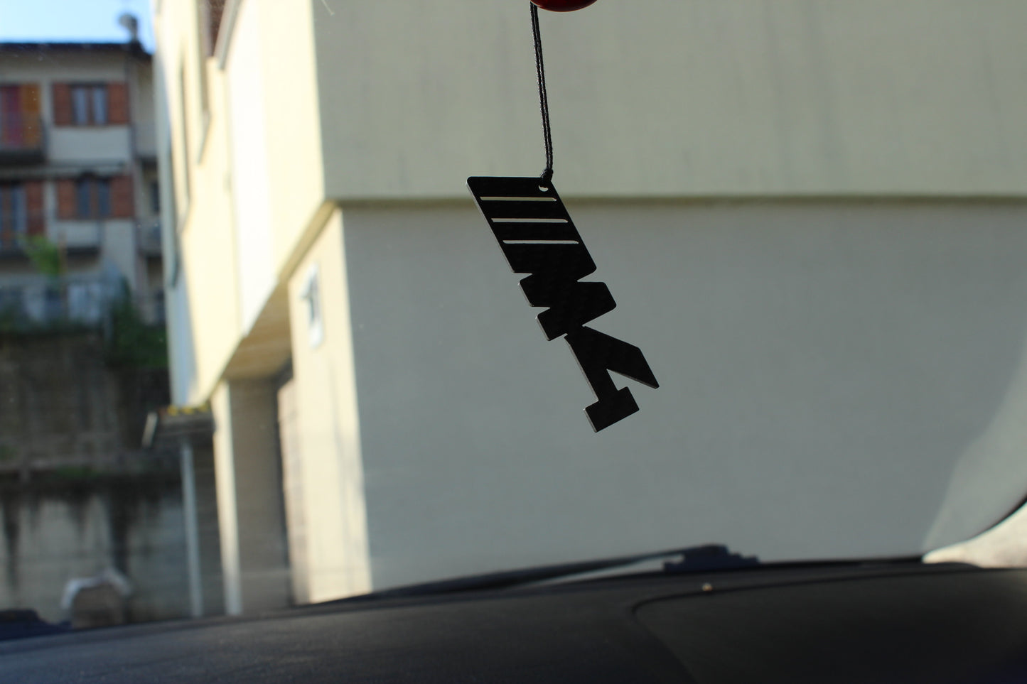 M4 pendant