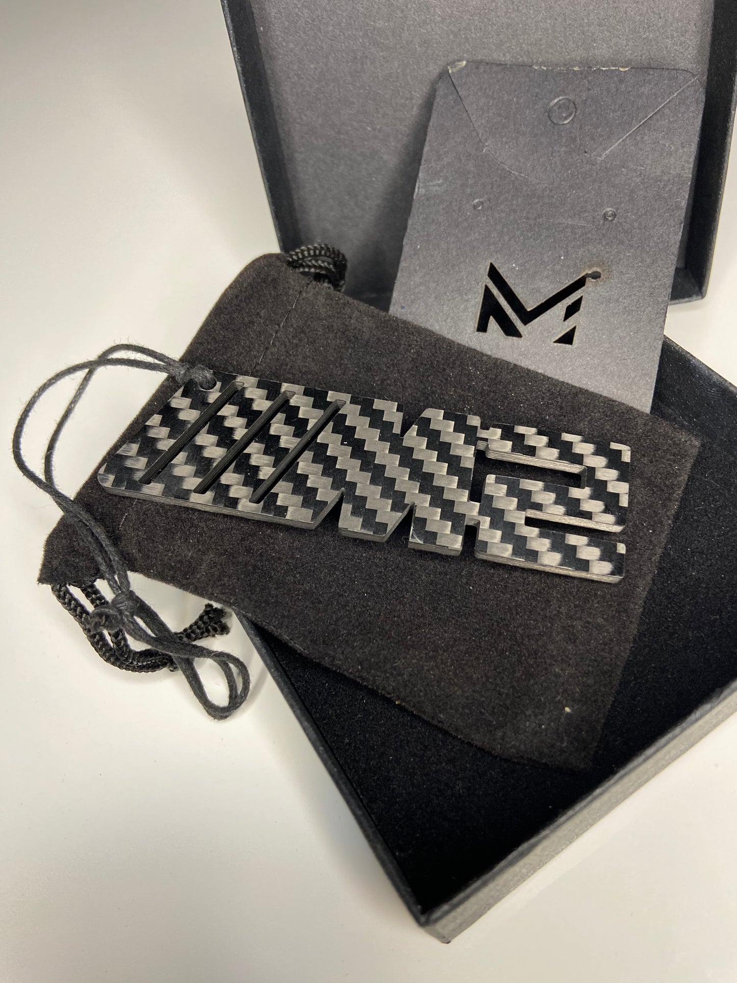 M2 pendant