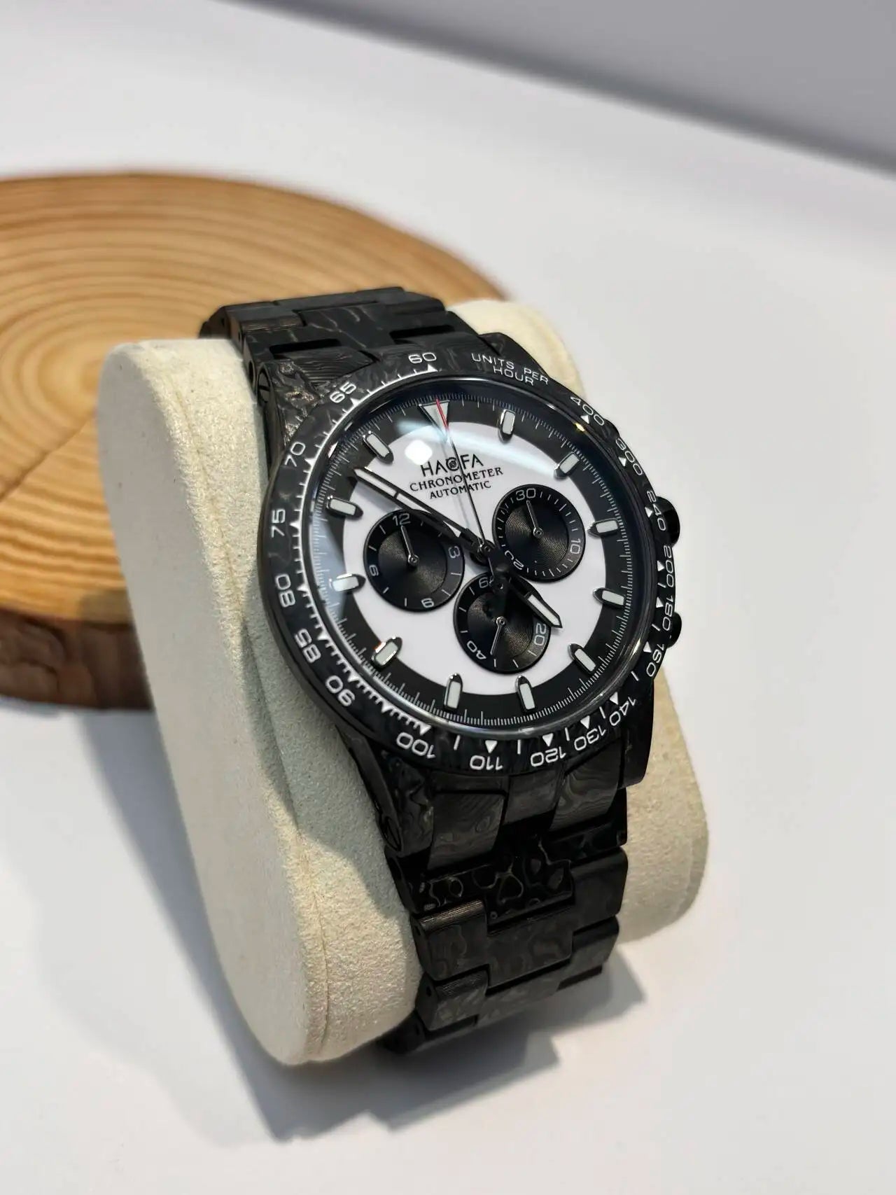 Full carbon tourbillon