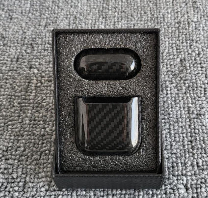 AirPods case in real carbon fiber